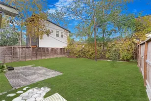 1106 Northwood St, Houston, TX 77009 - Photo 3
