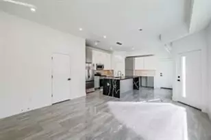 5014 Creekmont Dr, Houston, TX 77091 - Photo 27