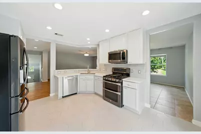 13600 Breton Ridge Street #7B, Houston, TX 77070 - Photo 9