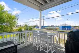 8029 Beluche Dr, Galveston, TX 77551 - Photo 21