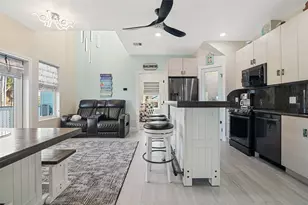 8029 Beluche Dr, Galveston, TX 77551 - Photo 13