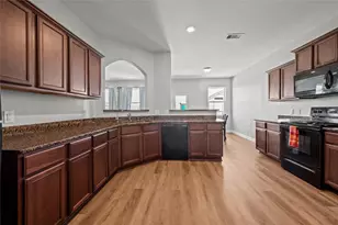 5527 Snapping Turtle Rd, Baytown, TX 77523 - Photo 5