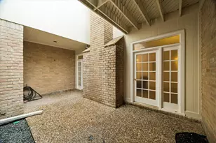 7615 Del Monte Dr, Houston, TX 77063 - Photo 29