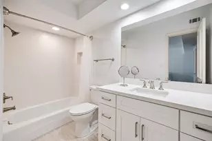 7615 Del Monte Dr, Houston, TX 77063 - Photo 25