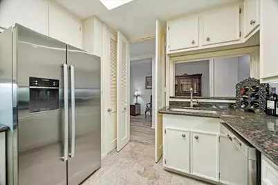7615 Del Monte Drive, Houston, TX 77063 - Photo 13