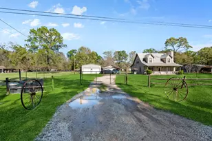 518 County Rd 2343, Dayton, TX 77535 - Photo 3