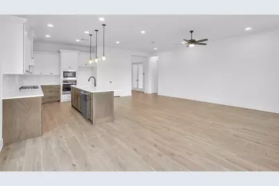 12744 Copperbush Drive, Conroe, TX 77302 - Photo 11