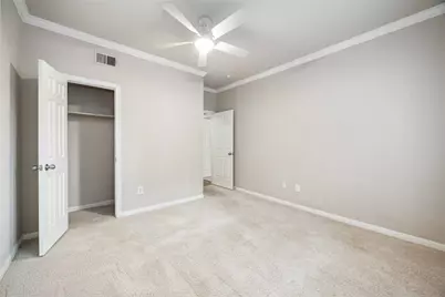 2255 Braeswood Park Drive #105, Houston, TX 77030 - Photo 9