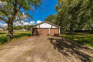 535 Pampa St, Pasadena, TX 77504 - Photo 9