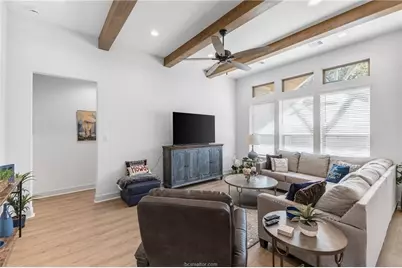 1614 Briscoe Manor Court, College Station, TX 77845 - Photo 11