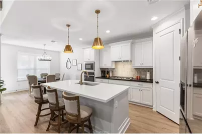 1614 Briscoe Manor Court, College Station, TX 77845 - Photo 11