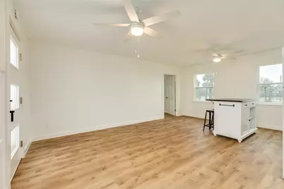 7204 Avenue N 1/2, Galveston, TX 77551 - Photo 27