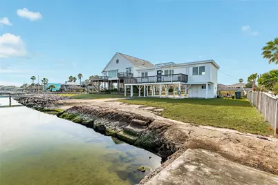 7204 Avenue N 1/2, Galveston, TX 77551 - Photo 13