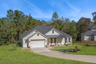 6114 E Bluff Ct, Magnolia, TX 77354 - Photo 3