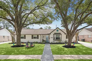 10619 Bordley Dr, Houston, TX 77042 - Photo 1