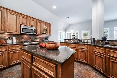 2313 Lilac Breeze Lane, Pearland, TX 77584 - Photo 17