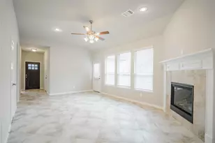 137 Snug Harbor Dr, Conroe, TX 77356 - Photo 3