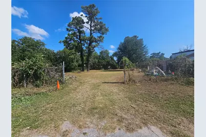 5009 Tidwell Road, Houston, TX 77016 - Photo 9