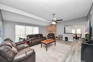 11031 Kirkmead Dr, Houston, TX 77089 - Photo 5
