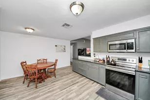 11031 Kirkmead Dr, Houston, TX 77089 - Photo 13