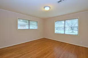 5103 Briarbend Dr, Houston, TX 77035 - Photo 19