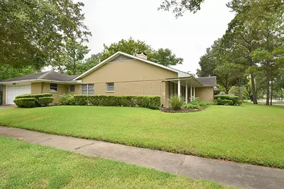 5103 Briarbend Drive, Houston, TX 77035 - Photo 27
