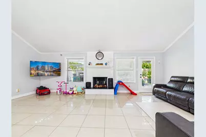 11419 Blackhawk Boulevard, Houston, TX 77089 - Photo 21