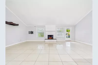11419 Blackhawk Boulevard, Houston, TX 77089 - Photo 27