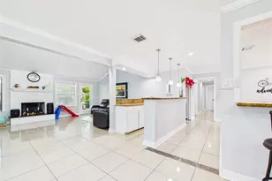 11419 Blackhawk Blvd, Houston, TX 77089 - Photo 17