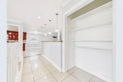 11419 Blackhawk Boulevard, Houston, TX 77089 - Photo 7
