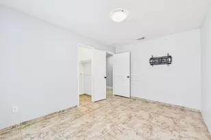 11419 Blackhawk Blvd, Houston, TX 77089 - Photo 37