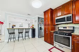 11419 Blackhawk Blvd, Houston, TX 77089 - Photo 13