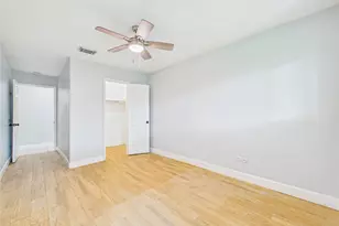 11419 Blackhawk Blvd, Houston, TX 77089 - Photo 33