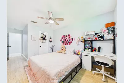 11419 Blackhawk Boulevard, Houston, TX 77089 - Photo 27