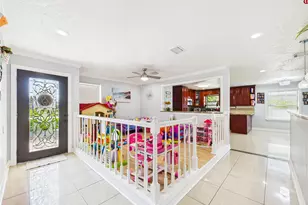 11419 Blackhawk Blvd, Houston, TX 77089 - Photo 7