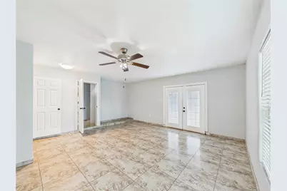 11419 Blackhawk Boulevard, Houston, TX 77089 - Photo 43