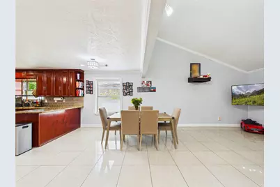 11419 Blackhawk Boulevard, Houston, TX 77089 - Photo 25