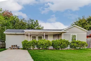 907 Whitaker Ave, Pasadena, TX 77506 - Photo 1