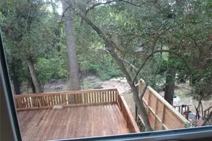 201 Vanderpool Ln, Houston, TX 77024 - Photo 23