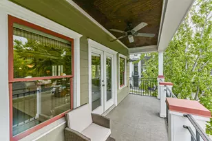 240 E Woodland St, Houston, TX 77009 - Photo 11