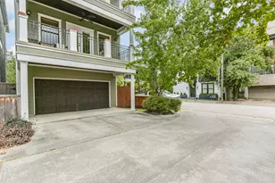 240 E Woodland St, Houston, TX 77009 - Photo 25