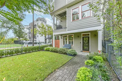 240 E Woodland Street, Houston, TX 77009 - Photo 3