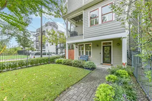 240 E Woodland St, Houston, TX 77009 - Photo 3