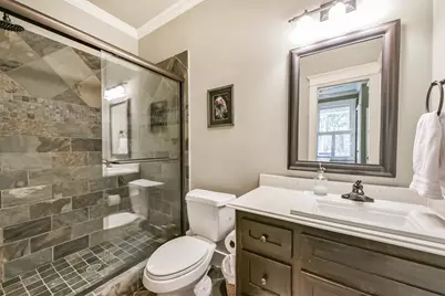 240 E Woodland Street, Houston, TX 77009 - Photo 7