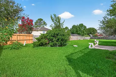 8202 Worthington Dr, Houston, TX 77083 - Photo 39
