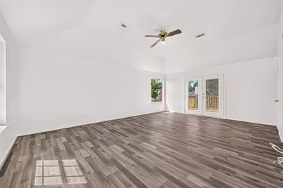8202 Worthington Dr, Houston, TX 77083 - Photo 23