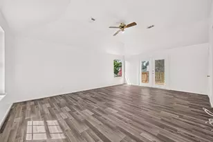 8202 Worthington Dr, Houston, TX 77083 - Photo 19