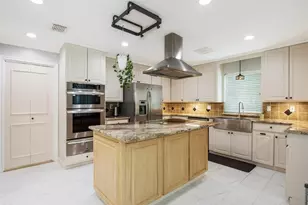 354 Tealwood Dr, Houston, TX 77024 - Photo 17