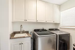 354 Tealwood Dr, Houston, TX 77024 - Photo 41