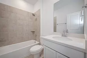 1127 Sugar Dr, Tomball, TX 77375 - Photo 7